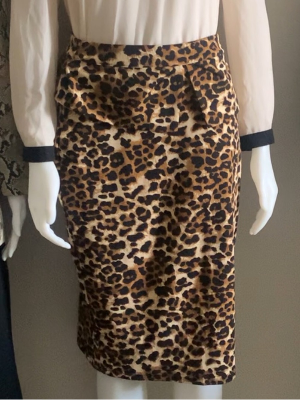 Leopard Print Midi Skirt
